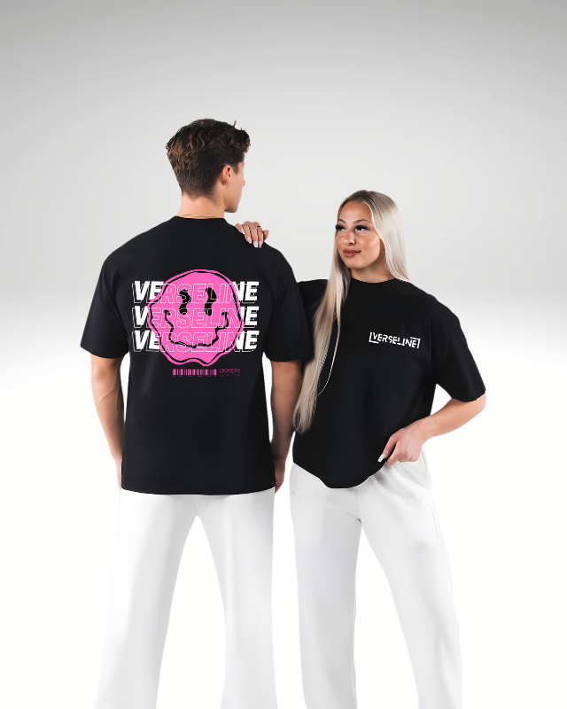 T-Shirt Preto Oversized