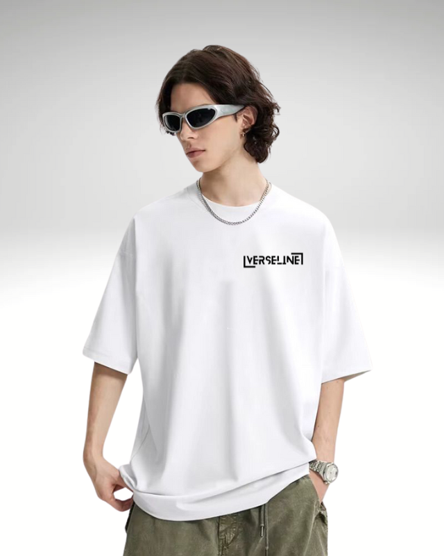 T-Shirt Branca Oversized